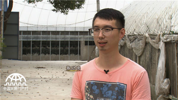 25岁小伙靠不吃的鸡蛋发财