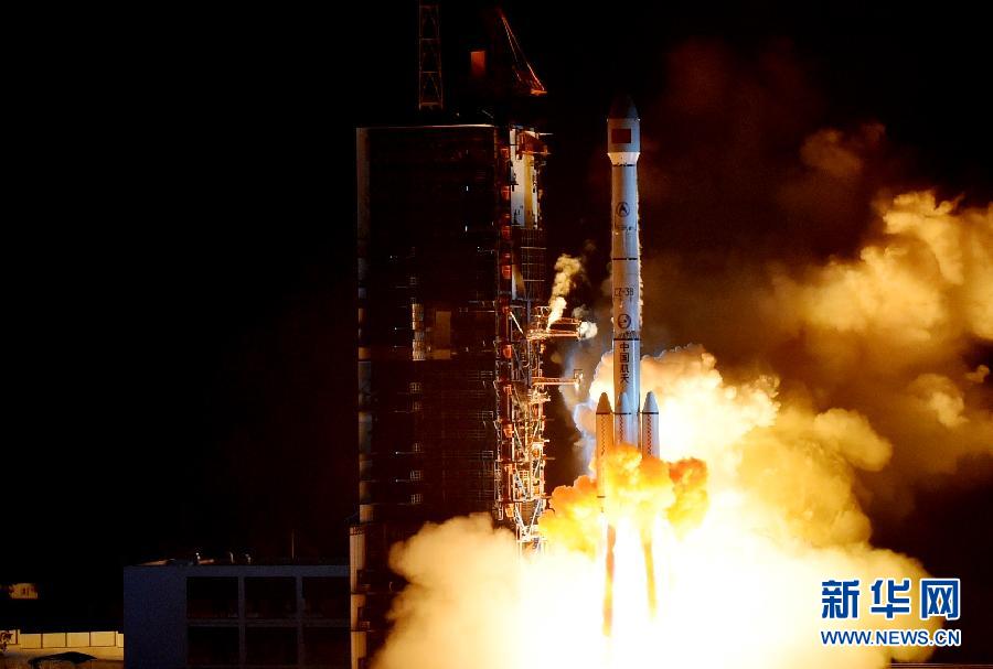 （新华直击）（2）“中星2C”卫星发射取得圆满成功