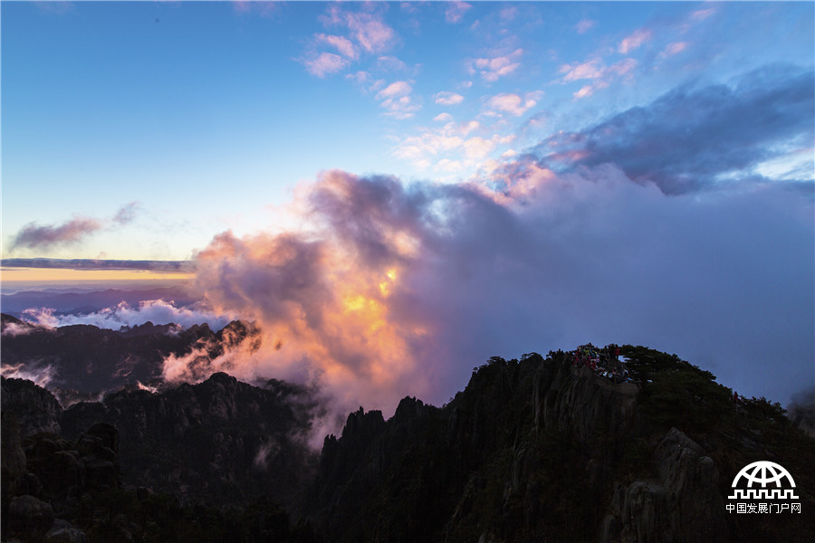 黄山：如梦如幻的“云霞美景”