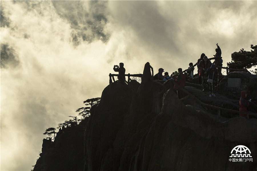 黄山：如梦如幻的“云霞美景”