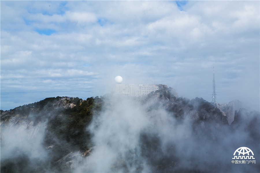 黄山：如梦如幻的“云霞美景”