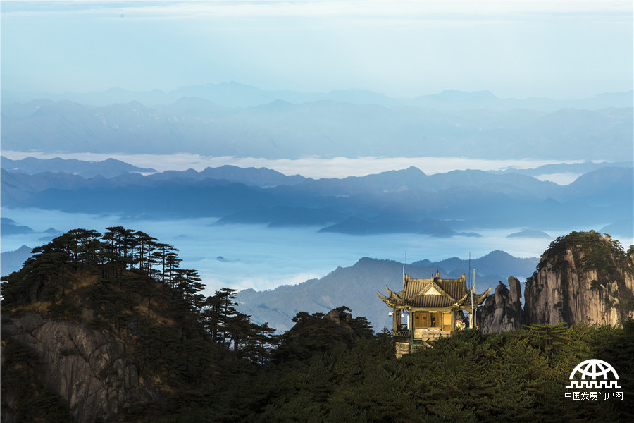 黄山：如梦如幻的“云霞美景”