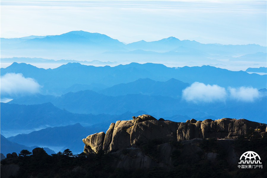 黄山：如梦如幻的“云霞美景”
