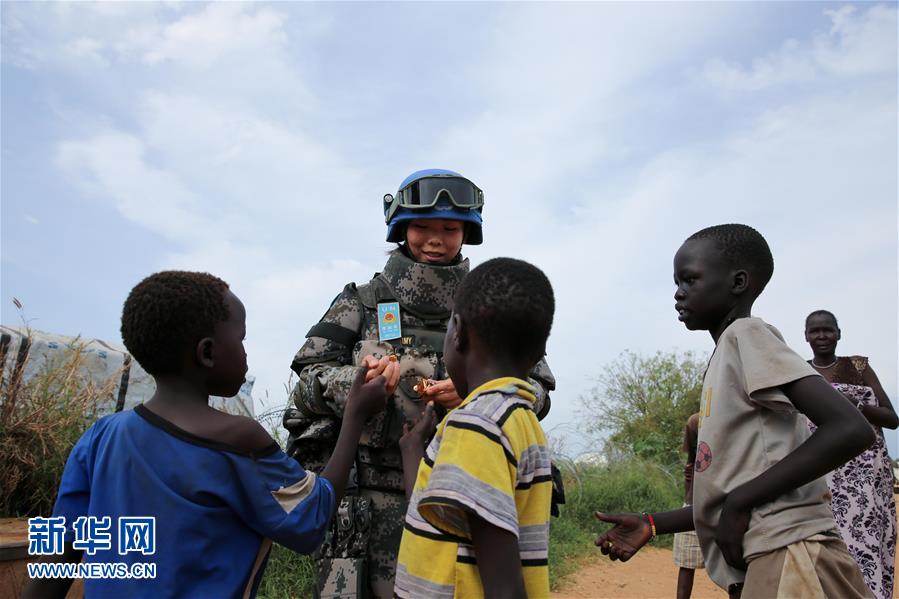 （国际）（2）为了非洲红土地的和平——记中国首支维和步兵营 