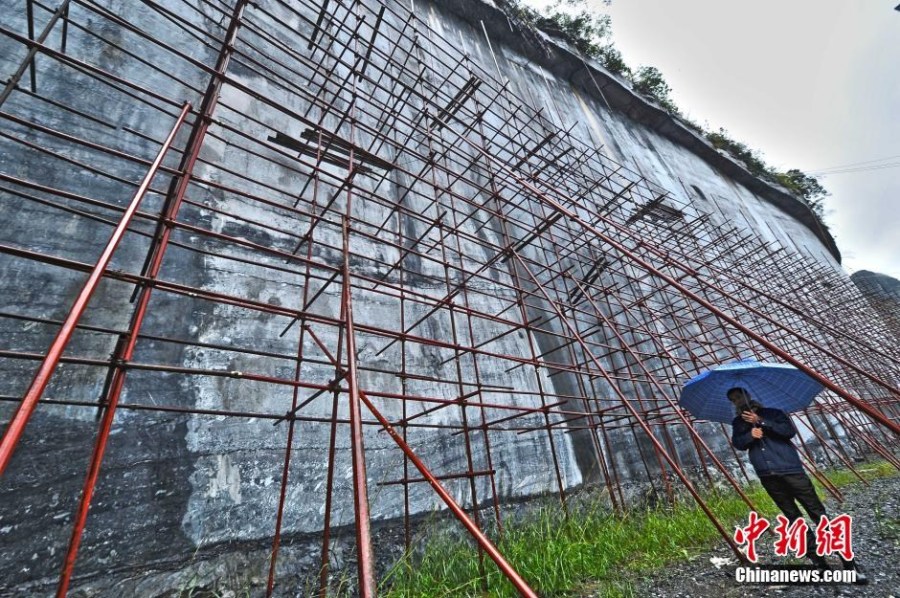 世界最大《金刚经》摩崖石刻在中国广西开建