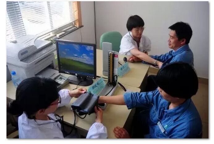 破解“看病難、看病貴”，國務院2015年做了這9件大事