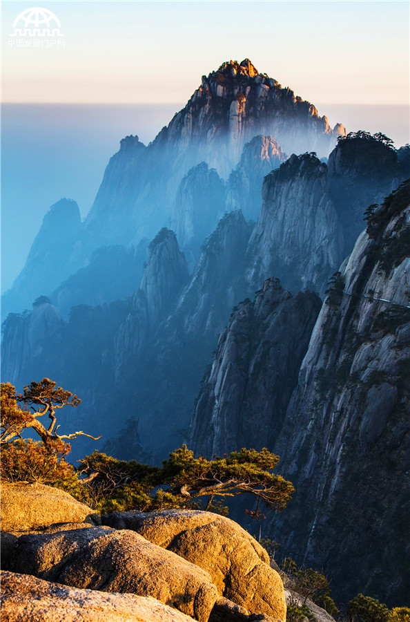 冬日黄山，一幅烟水迷离的山水诗画