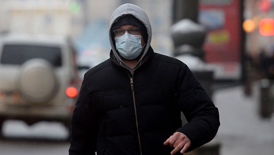 俄多地爆发甲型H1N1流感 民众戴口罩出行