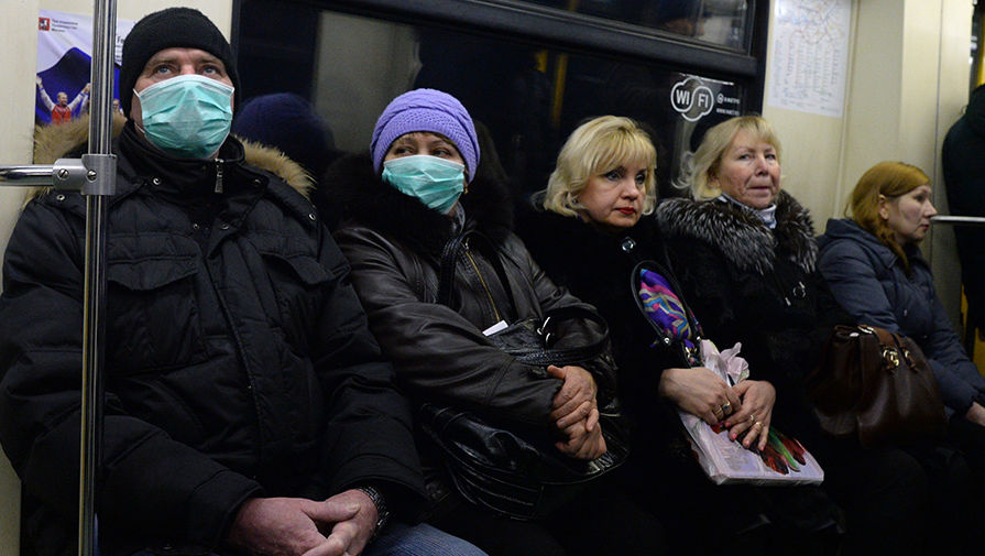 俄多地爆发甲型H1N1流感 民众戴口罩出行