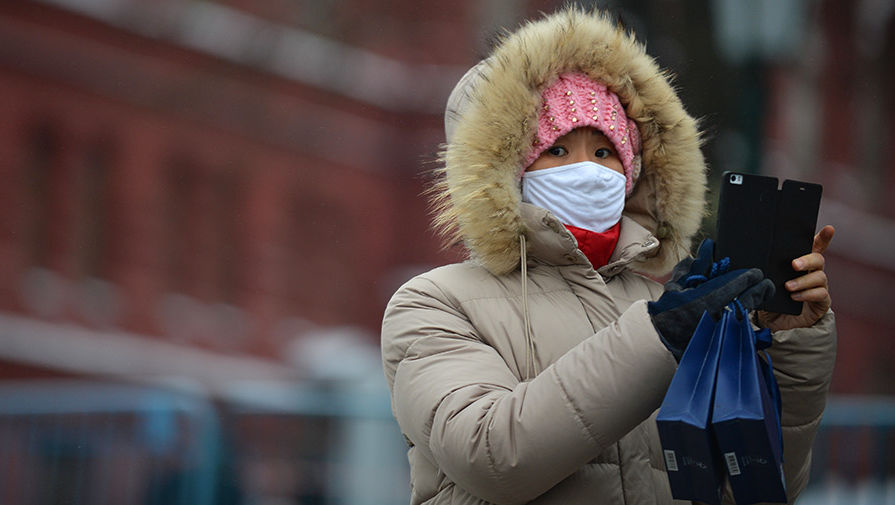 俄多地爆发甲型H1N1流感 民众戴口罩出行