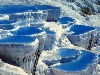 盘点世上19个不可思议的地方