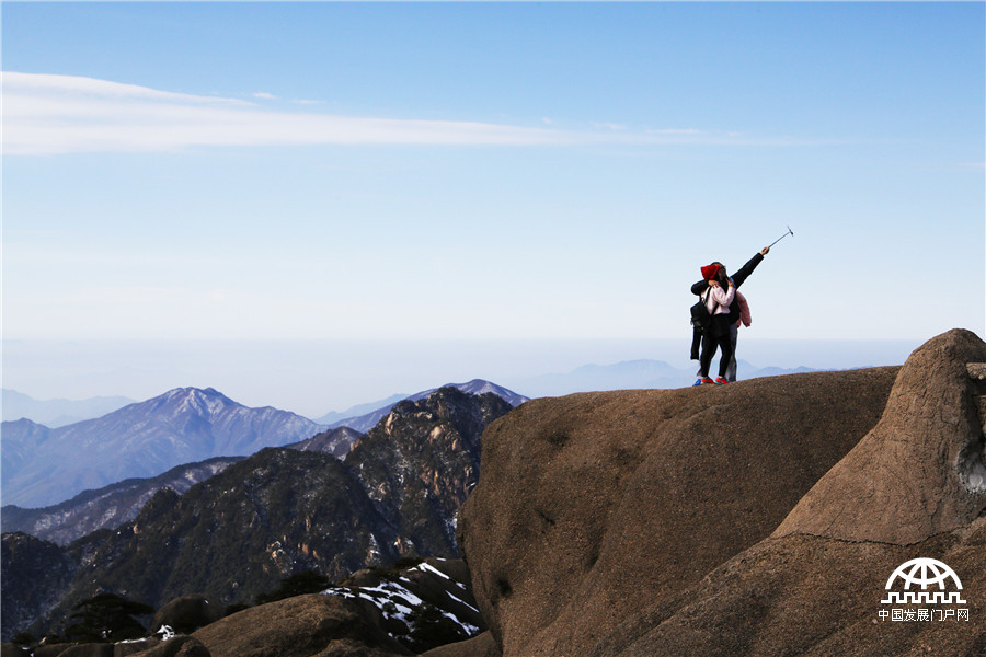 安徽:猴年黄山旅游红了火 安徽:猴年黄山旅游红了火