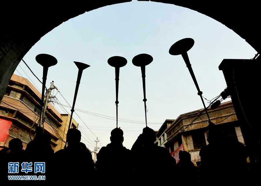 （XHDW）（4）中国农民的“狂欢节”