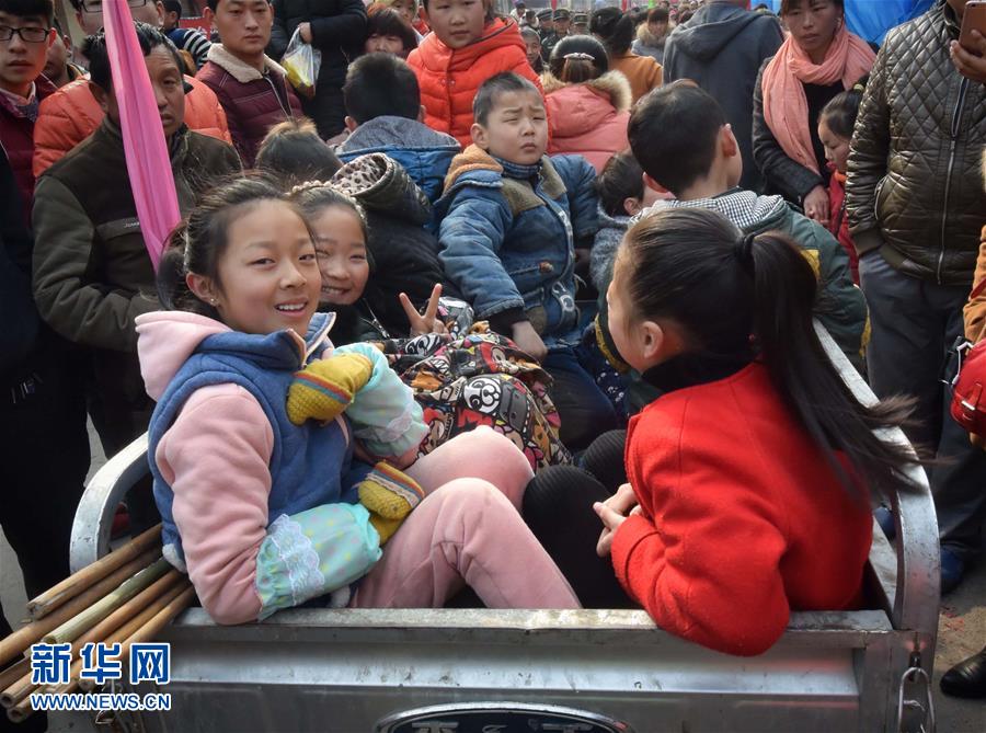 （XHDW）（5）中国农民的“狂欢节”