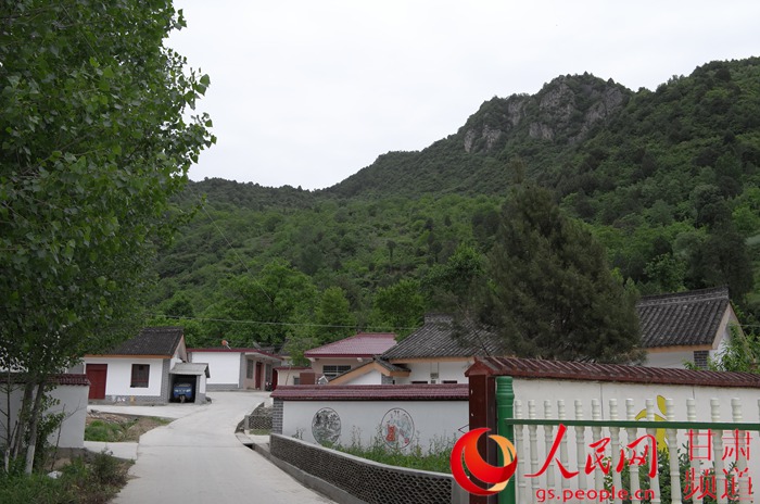 徽县黄桥村，美在深山人未识（刘海天 摄）