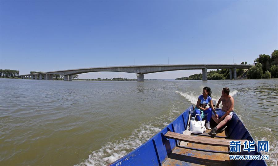 多瑙河上有座桥_中国发展门户网-国家发展门户