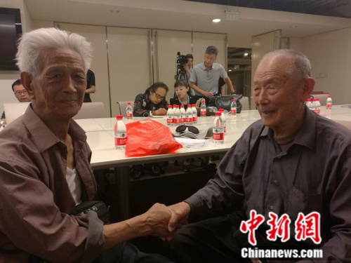 日本三菱终向中国劳工谢罪 幸存老人：我们争了口气