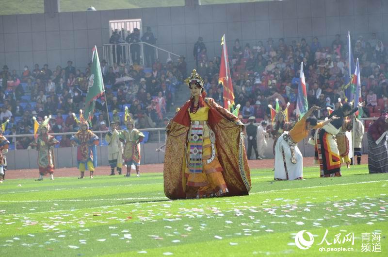 八月，来果洛与格萨尔文化“亲密接触”【3】