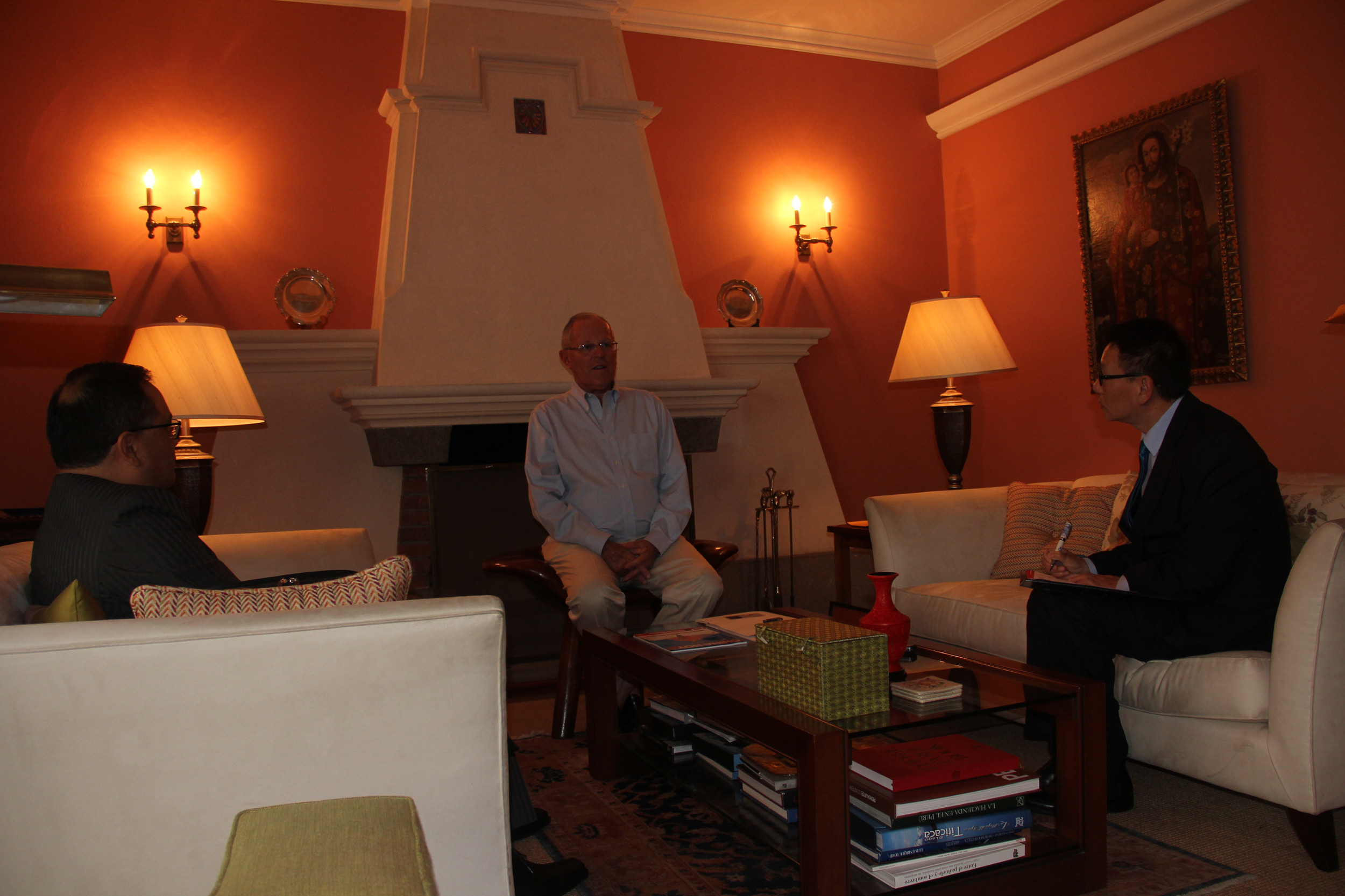 秘鲁总统:我们很想加强与中国的关系_中国发展