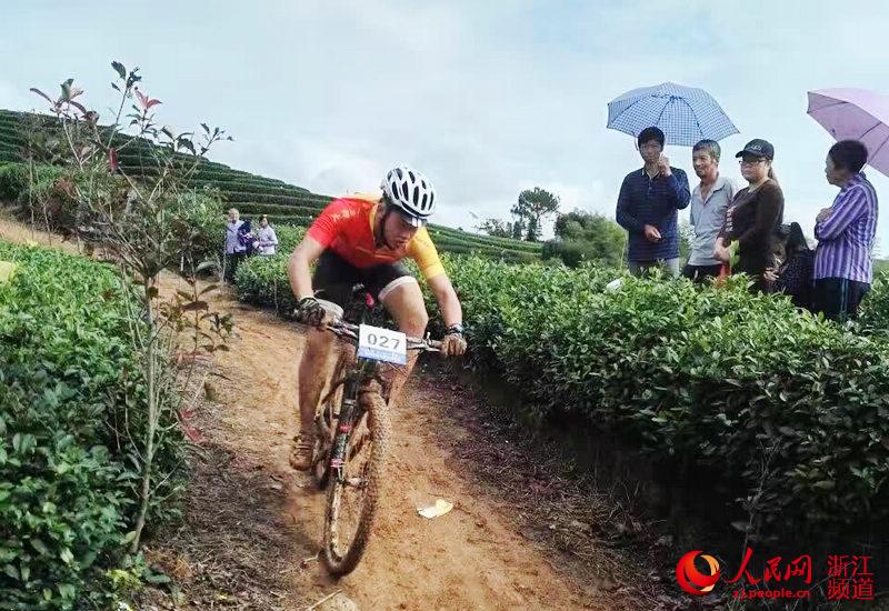 浙江遂昌：一场青山绿水间的骑行较量（图）【3】
