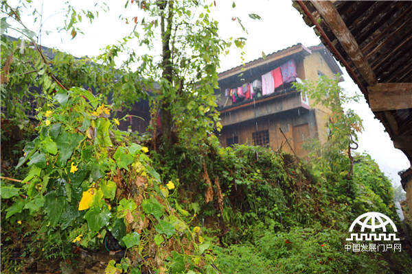 湖南省花垣县十八洞村风景秀丽。王振红摄