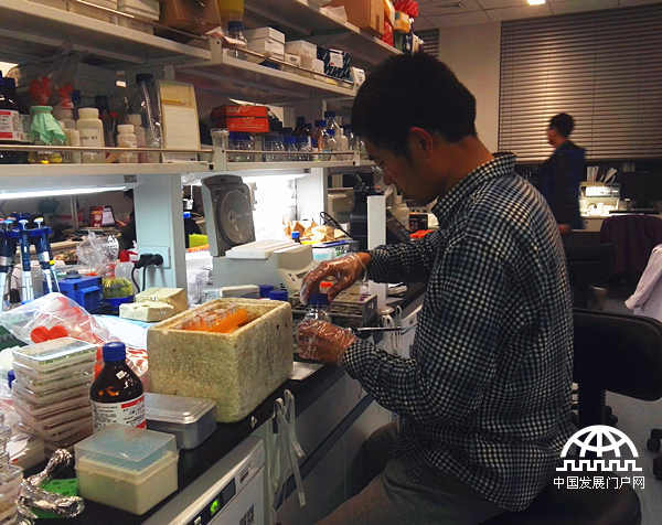 中英植物和微生物科学联合研究中心北京园区揭牌