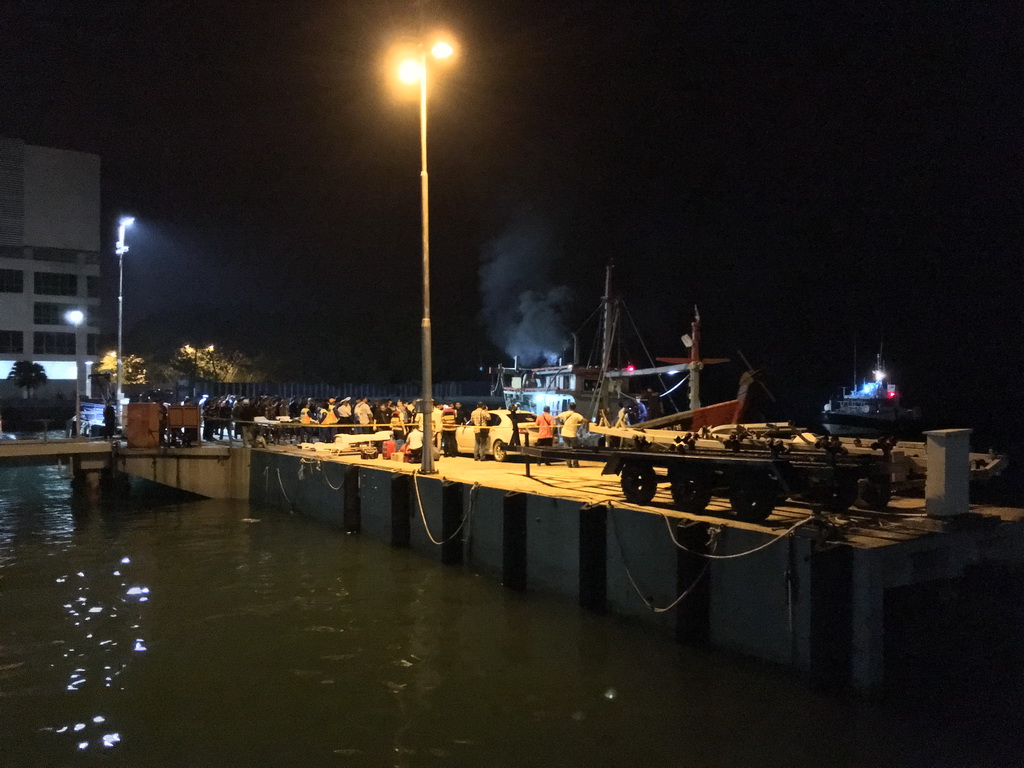 马来西亚沙巴州沉船事件获救中国游客抵达哥打