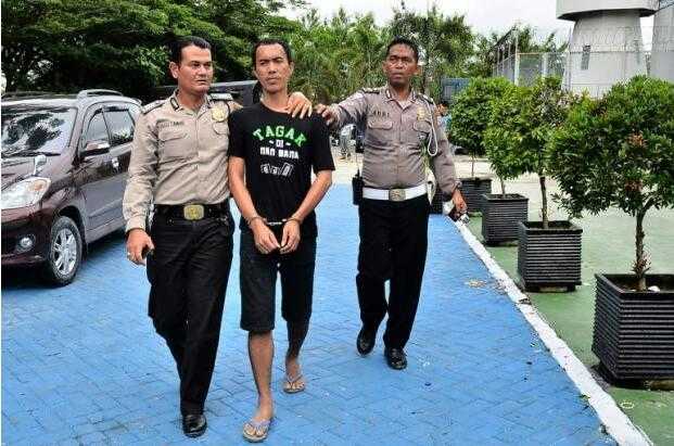 论游泳的重要性：印尼监狱淹水 囚犯趁机越狱