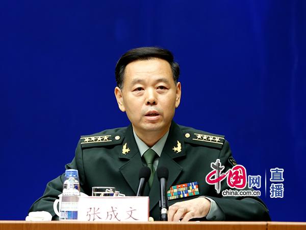 军委与国防部介绍中国人民解放军建设发展情况