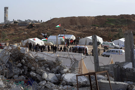 Photo taken on January 31, 2009 shows the general view of tents set up by Palestinians who lost their homes during the 22-day Israeli offensive in Jabalia, northern Gaza Strip.