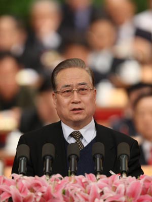 Zhang Weiqing, member of the 11th National Committee of the Chinese People's Political Consultative Conference (CPPCC), speaks at the fourth plenary meeting of the Second Session of the 11th National Committee of the CPPCC held at the Great Hall of the People in Beijing, capital of China, on March 9, 2009. 