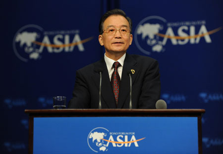 Chinese Premier Wen Jiabao gives a keynote speech at the opening plenary of Boao Forum for Asia (BFA) Annual Conference 2009 in Boao, a scenic town in south China's Hainan Province, on April 18, 2009. The BFA Annual Conference 2009 opened here on Saturday with the theme of 'Asia: Managing Beyond Crisis'. 