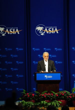 Iran's First Vice President Parviz Davoodi addresses the opening plenary of Boao Forum for Asia (BFA) Annual Conference 2009 in Boao, a scenic town in south China's Hainan Province, on April 18, 2009. The BFA Annual Conference 2009 officially opened here on Saturday, focusing on the role of Asian countries, especially emerging economies in this region, amid the global financial crisis.