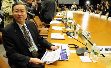 Chinese Central Bank Governor Zhou Xiaochuan attends a meeting of the International Monetary and Financial Committee (IMFC) in Washington on April 25, 2009.