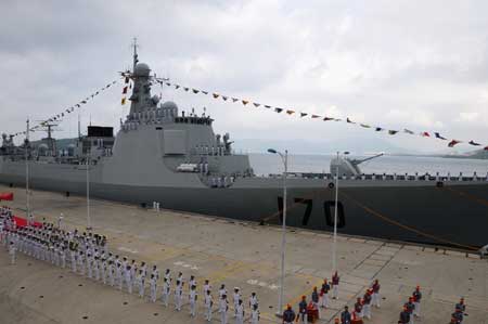 A welcome ceremony held at a port in Sanya, south China's Hainan Province, on April 28, 2009. Two Chinese warships returned on Tuesday to a naval base in Sanya in the southernmost province of Hainan after a four-month escort mission in the pirate-infested Gulf of Aden.