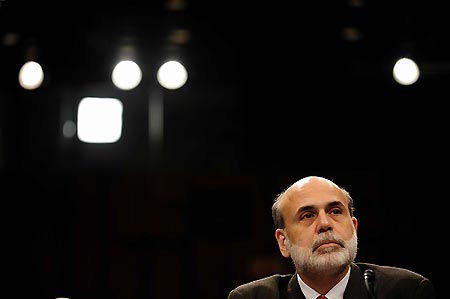 US Federal Reserve Chairman Ben Bernanke testifies before the Joint Economy Committee on the Fed's measures to free the bank lending and stimulate the economy in Washington, capital of the United States, on May 5, 2009. 