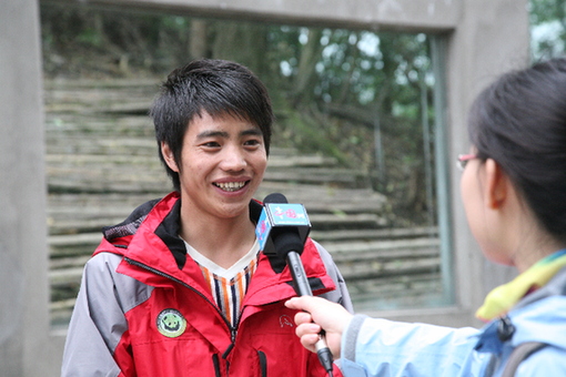 Yang Jie, one of the panda keepers was interviewed by China.org.cn at the 'Little Leopard Mountain' at Bifengxia Base in Ya'an City, Sichuan Province April 28, 2009. [China.org.cn]