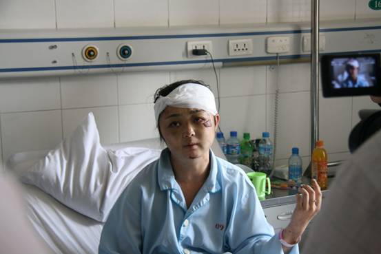 Dong Yuanyuan was brutally beaten by rioters in Urumqi on Sunday July 5. She was married just three days before, on July 2, and has had no news of her husband since the attack.