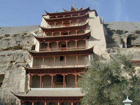 Mogao Grottoes now has 735 grottoes,ranked as a UNESCO world cultural heritage site in 1987 more than 2,000 colored statues, and 45,000 square meters of frescos. 