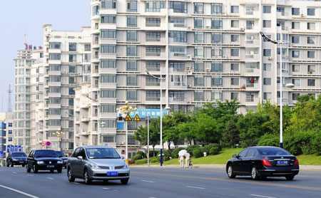 Newly built residential area is seen in Anshan, where Anshan Iron and Steel Group Corporation (Angang) is located, northeast China's Liaoning Province, on August 1, 2009.