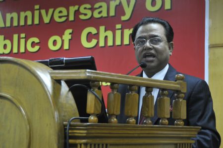 Bangladesh's Minister for Communications Syed Abul Hossain speaks at a seminar marking the 60th anniversary of the founding of the People's Republic of China, in Dhaka, capital of Bangladesh, September 29, 2009. 