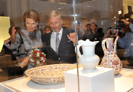Belgium's Crown Prince Philippe and his wife Princess Mathilde visit the 'Son of heaven' exhibition, part of the Europalia China art festival, at the Center for Fine Arts in Brussels, capital of Belgium, October 8, 2009. 