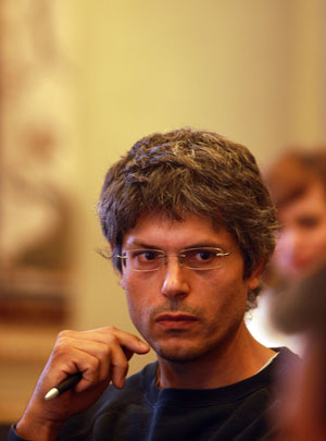 Italian artist Cristiano Alviti attends the Chinese and Italian artists cultural exchange conference in Rome, Italy, October 24, 2009.