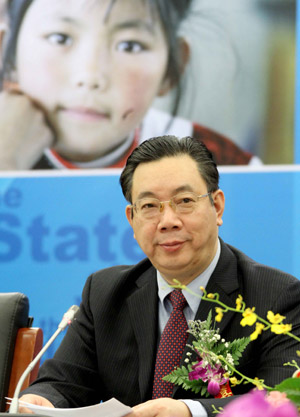 Xinhua News Agency Vice-President Zhou Xisheng attends the launch ceremony of the State of the World's Children Report (Chinese-Edition) in Beijing, capital of China, November 20, 2009.