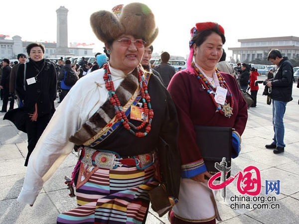 The 11th National People&apos;s Congress (NPC), the top legislature of China, starts its third session at the Great Hall of the People in Beijing at 9:00 AM Friday. NPC deputies from ethnic minority groups attend the opening meeting.