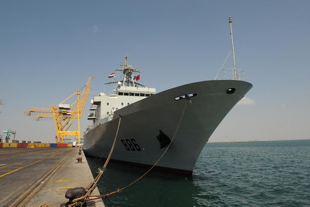 Chinese navy supply ship Qiandaohu docks at the Gulf of Aden near Yemen on March 14, 2010.