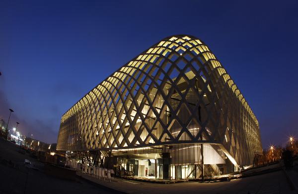 The France Pavilion for Shanghai Expo goes on trial illumination in east China's Shanghai, on April 5, 2010. 