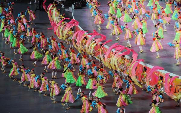 Actors put on Act I 'Meeting in Shanghai' during the performance of opening ceremony of the 2010 Shanghai World Expo at the Expo Cultural Center in Shanghai, east China, April 30, 2010.