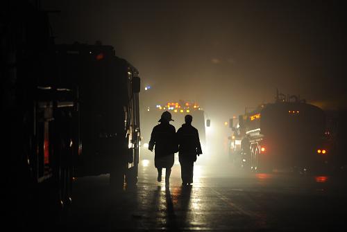 Blasts hit two oil pipelines in Dalian, a port city in northeast China's Liaoning province, July 16, 2010.[Xinhua] 