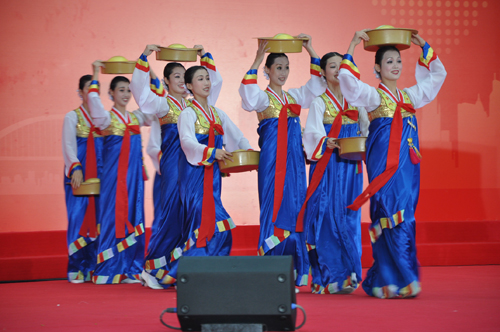 Artists from the Pyongyang Art Troupe perform at the Democratic People&apos;s Republic of Korea (DPRK) Pavilion Day at the Shanghai World Expo on Monday, September 6, 2010. 